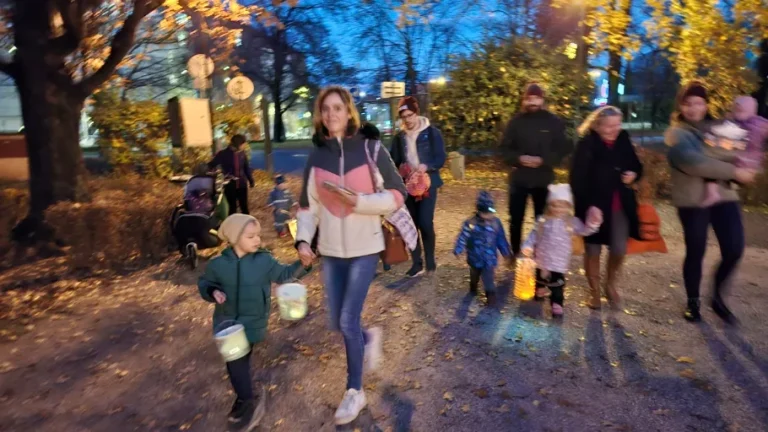 866ec6a7 998f 44c8 be83 b088689f7b63